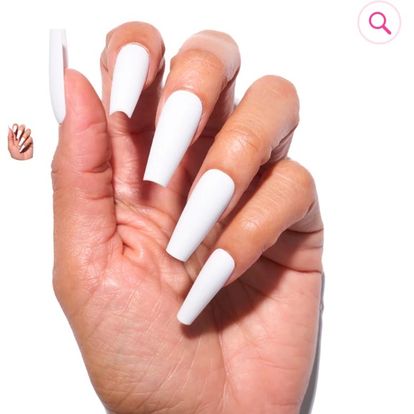 Pink Friday Nails by Nicki Minaj - Picture 1 of 11